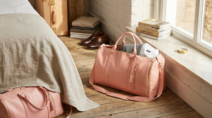 What Is a Weekender Garment Bag and Why Is It Better Than a Suitcase