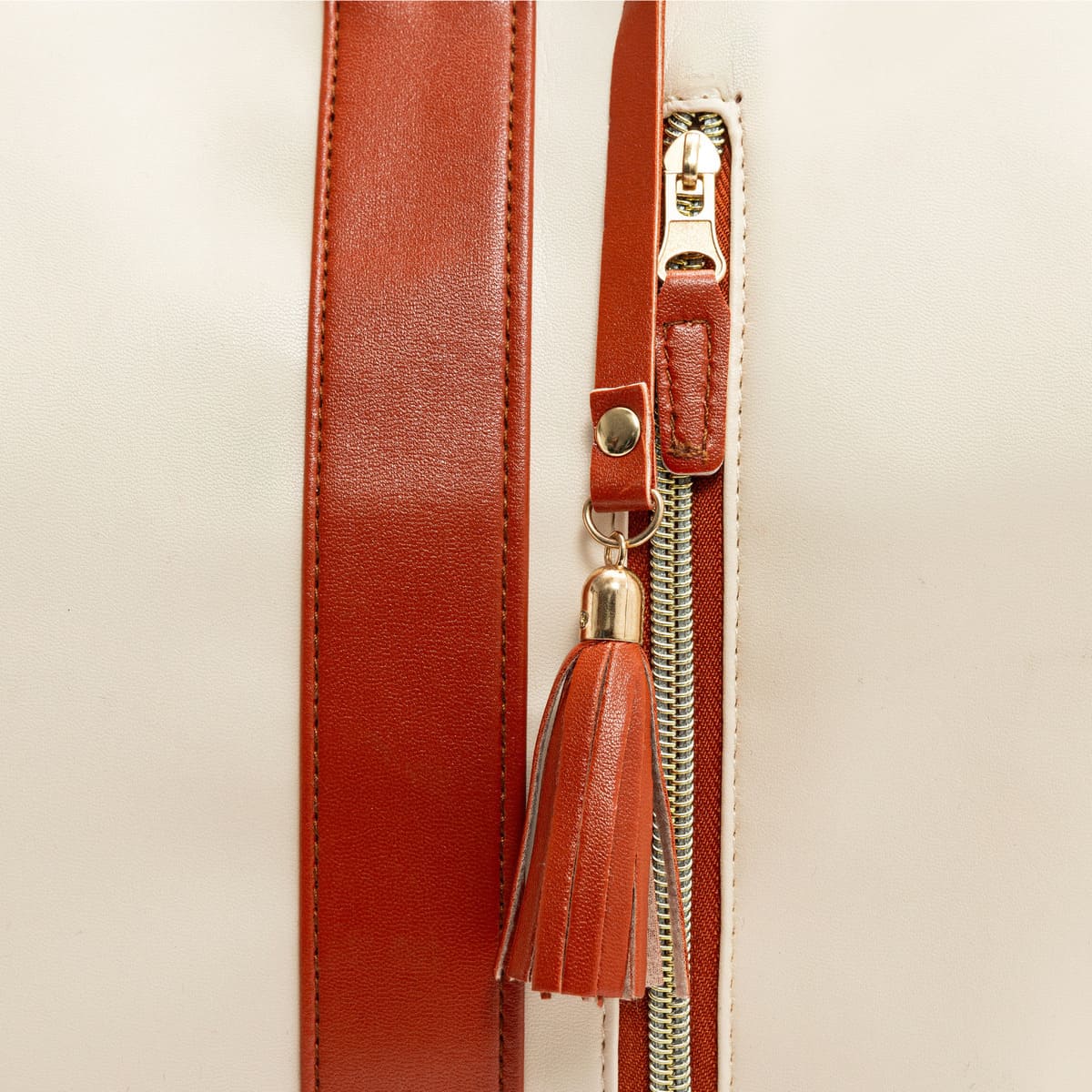 Luhxe Travel Bag 2.0 — image 17