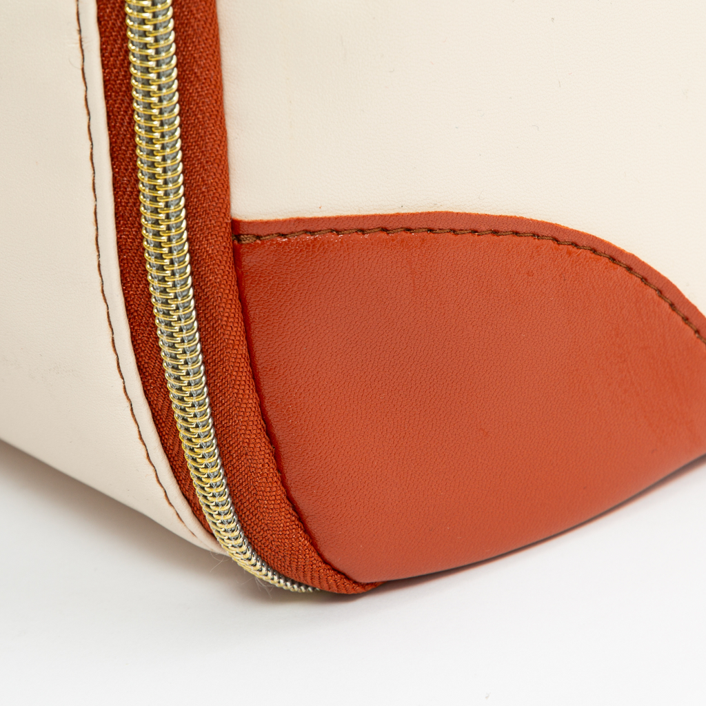 Luhxe Travel Bag airport essentials selection