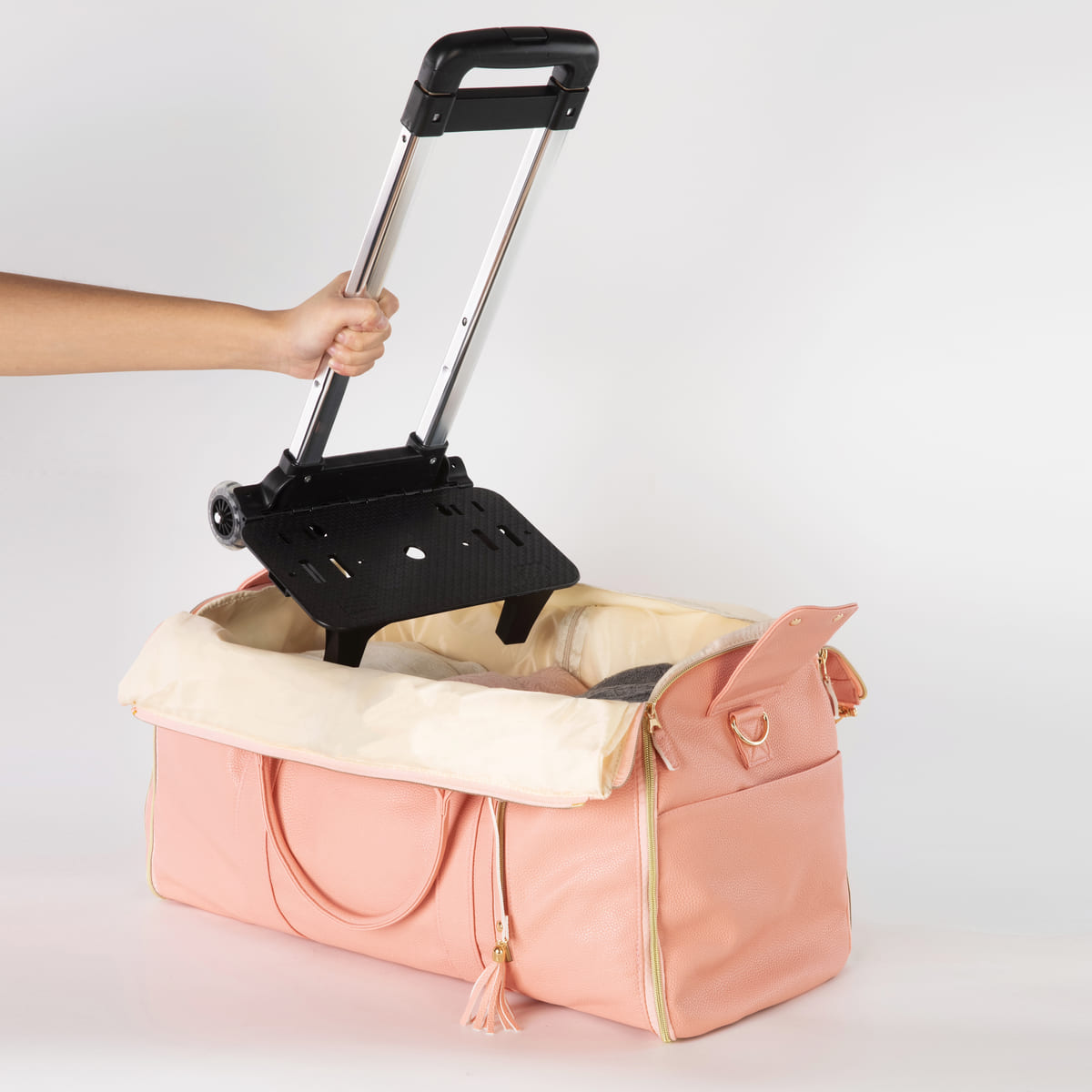 Luhxe Travel Bag 2.0 — image 24